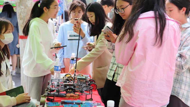 saas平台功能与价格对比分析